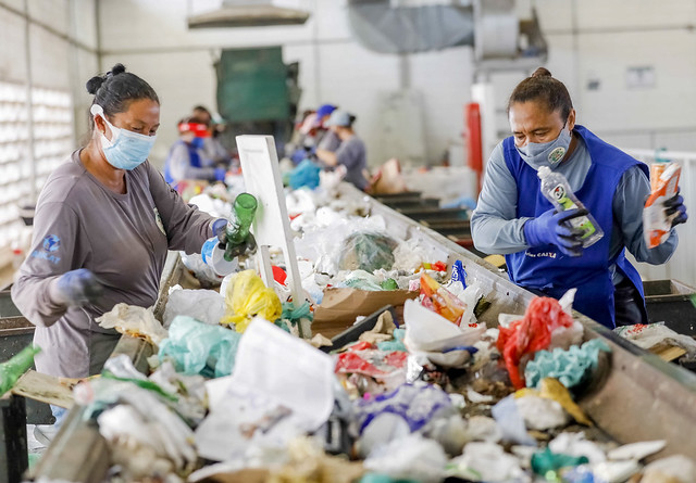 Mais de 37 mil toneladas de lixo processadas no DF desde 2020