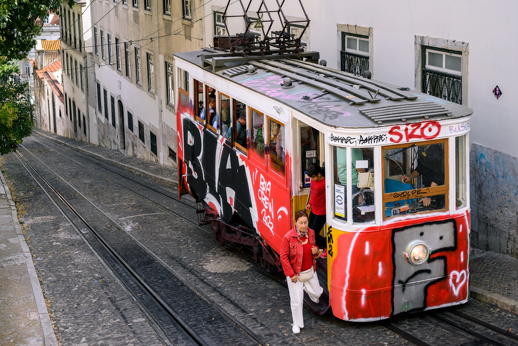 Portugal Street Car