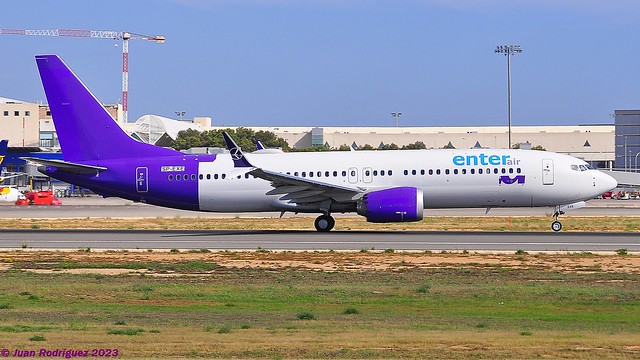 SP-EXE - Enter Air - Boeing 737-8 MAX - PMI/LEPA
