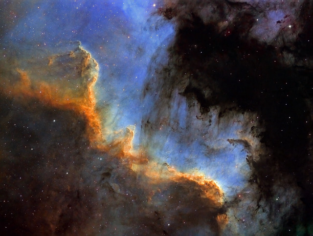 The Cygnus Wall in NGC7000