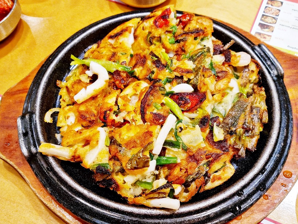 Haemul Pajeon / Seafood Pancake