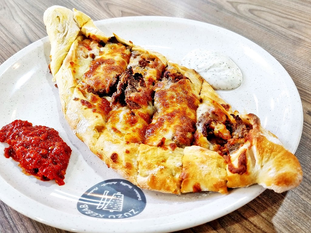 Pide Mixed Chicken & Beef