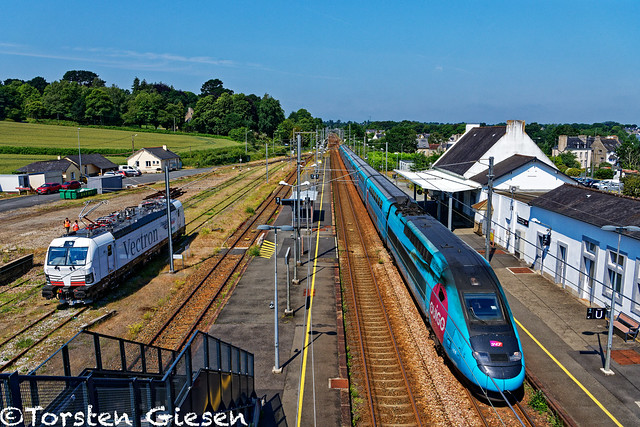 Bretagne_Plouaret_SNCF_TGV-OUIGO760+VECTRON_6193-920_14.06.2023_DxO