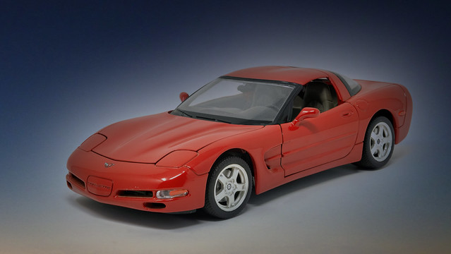Bburago_Chevrolet Corvette (1997)_05300