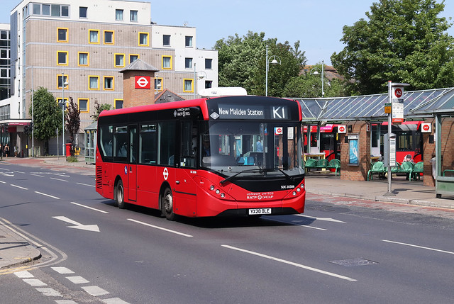 Route K1, London United, SDE20306, YX20OLE