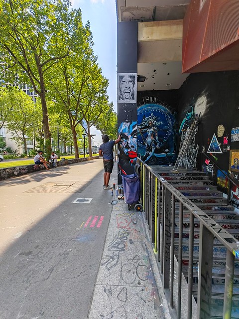 Street art Paris T2/2023