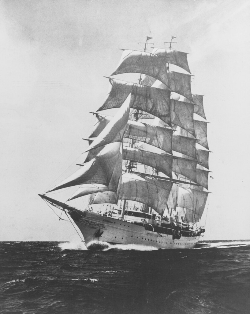 Yacht SEA CLOUD under full sail, prior to World War II. During that conflict she served as USCGC SEA CLOUD (WPG-284) and as USS SEA CLOUD (IX-99).