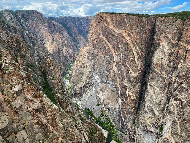 Black Canyon of the Gunnison Painted Wall. Made of metamorphic schist and intrusive granitic pegmatite. #blackcanyon #gunnison #colorado #geology
