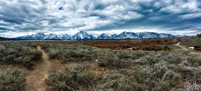 cloudy day in the Tetons