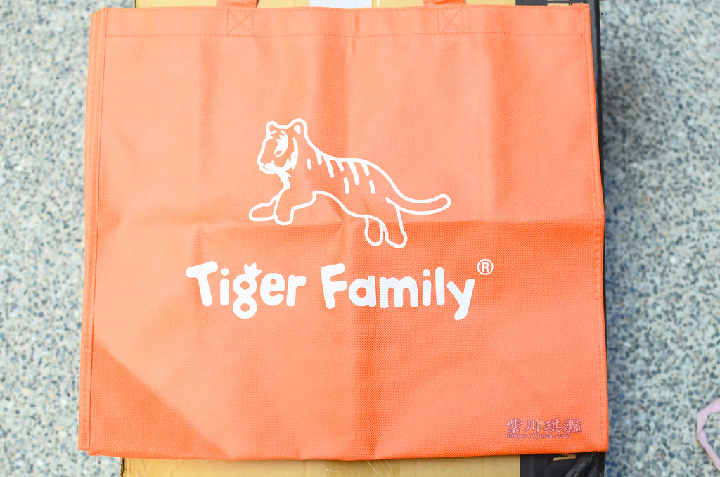 Tiger Family書包-0001