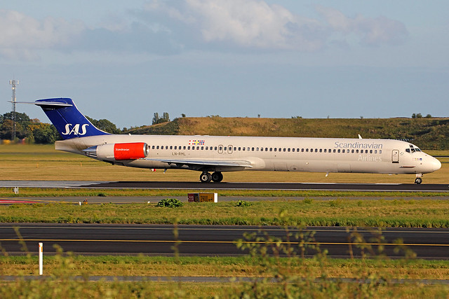 LN-RML | McDonnell Douglas MD-82 | SAS Scandinavian Airlines 