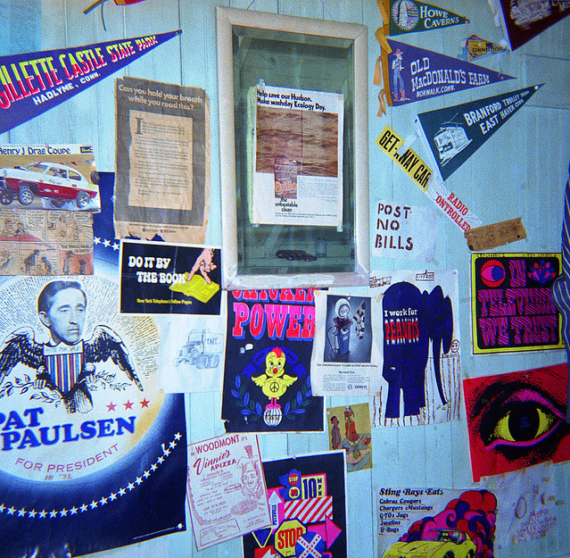 If you were 12 years old in the early 1970s, chances are your room looked like mine. Posters and pennants from all the tourist places your parents drove your family to. Even the cover of a Vinnie's Pizza box. Milford, CT. Aug 1972