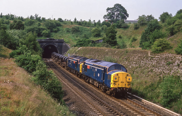 37071+37078 At Alfreton Tunnel. 26/06/1986.