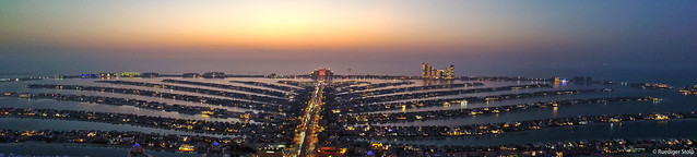 Panoramic view of Dubai Palm Jumeirah island - Vereinigte Arabische Emirate