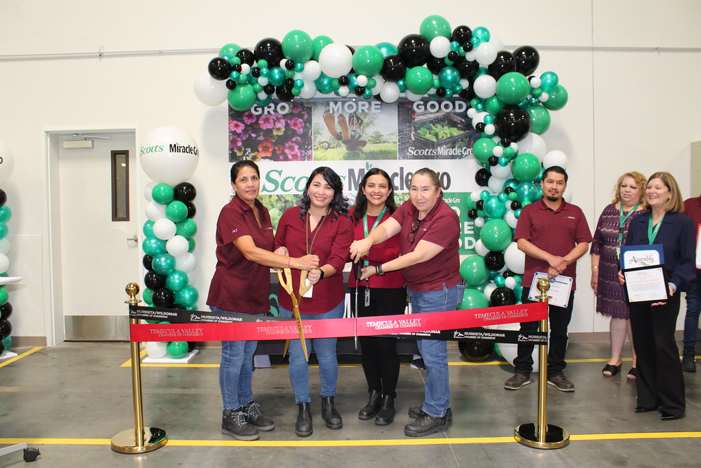 2023-scotts-miracle-gro-ribbon-cutting-flickr