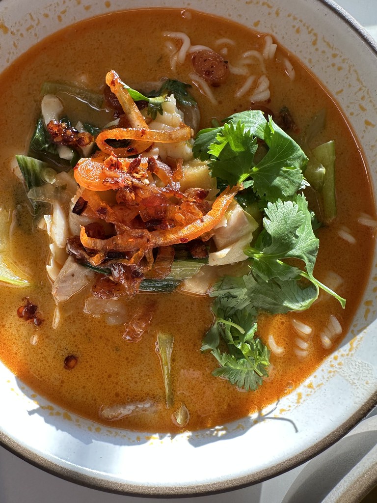Rockfish and shrimp red thai curry coconut Ramen