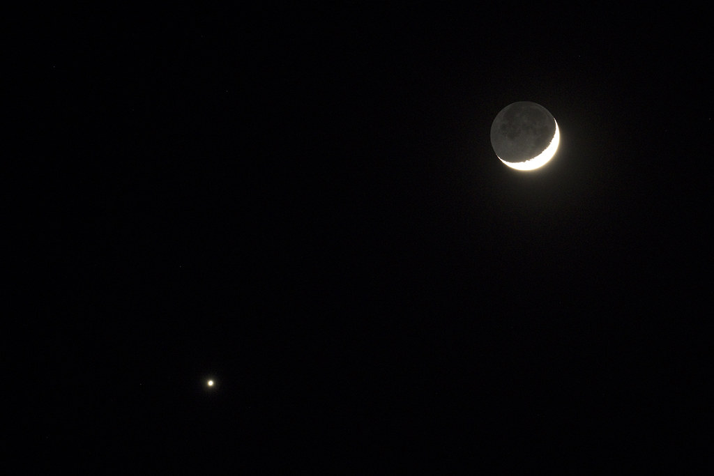 Venus Meets the Moon