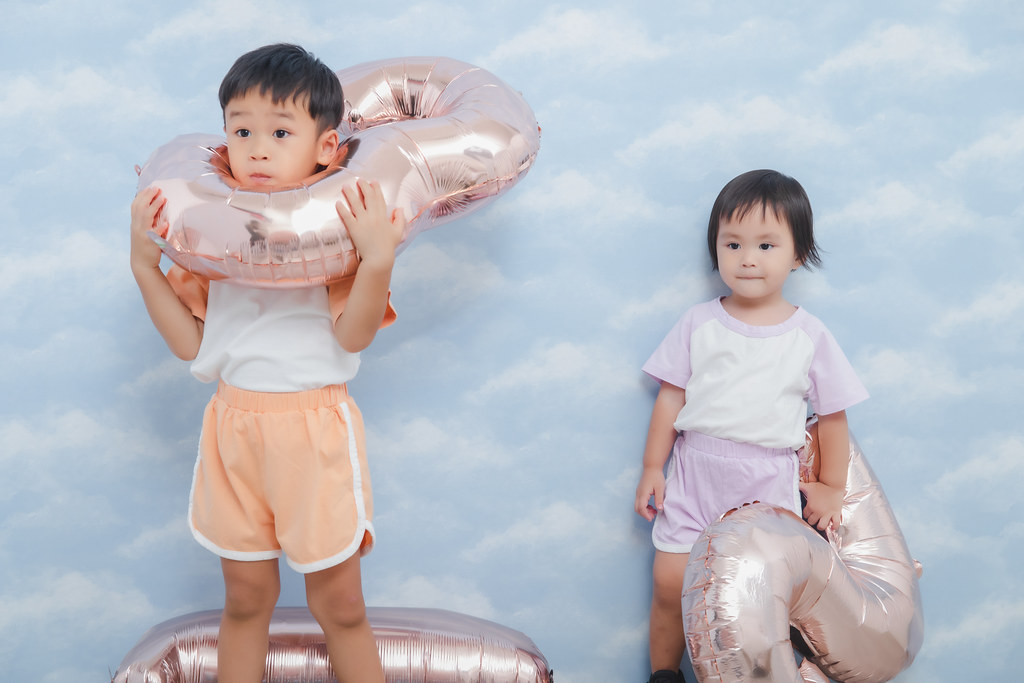 [親子寫真] 賴竹煖全家福拍攝@迪司陽光攝影棚-最專業的團隊完成全家福照，拍出有溫度的照片! #孕婦寫真