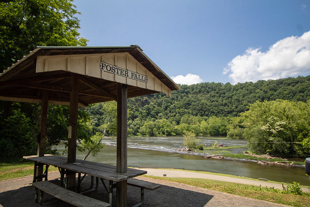 Foster Falls Picnic Table