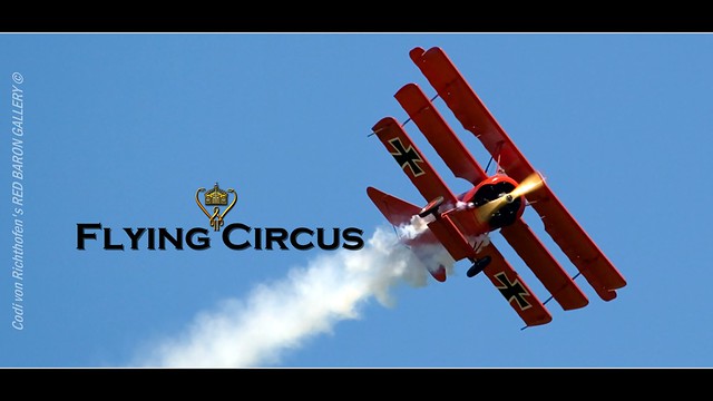Flying Circus Group Banner [Alternate]