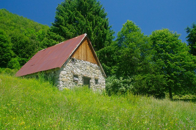 Les cabanes du col de Latrape (Ariège)
