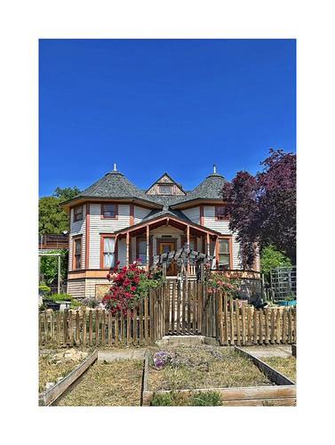 Interesting Home on the High Street… | by alumadog