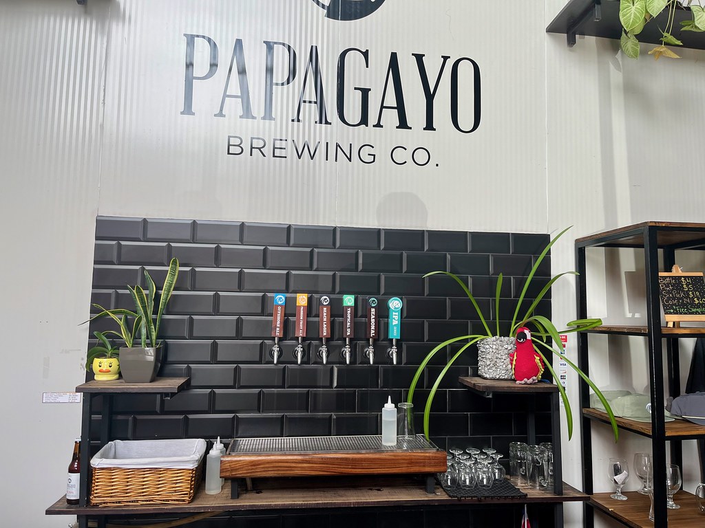 Papagayo Brewing Company. Photo by howderfamily.com; (CC BY-NC-SA 2.0)