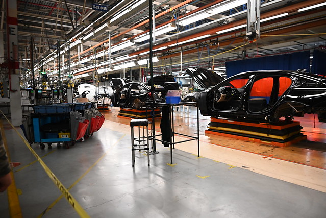 Lansing Grand River automobile assembly plant production line