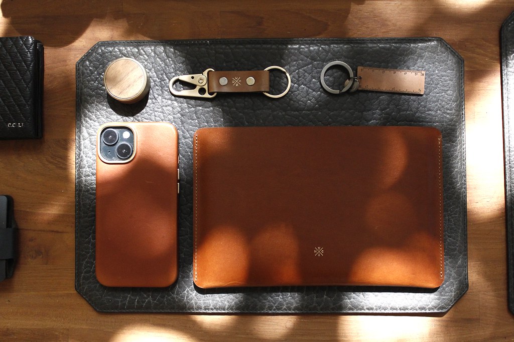 真皮 電腦包/筆電包 咖啡色 - UNIC皮革iPad專屬保護套 / 真皮平板防撞包 / 電腦包【可客製化】