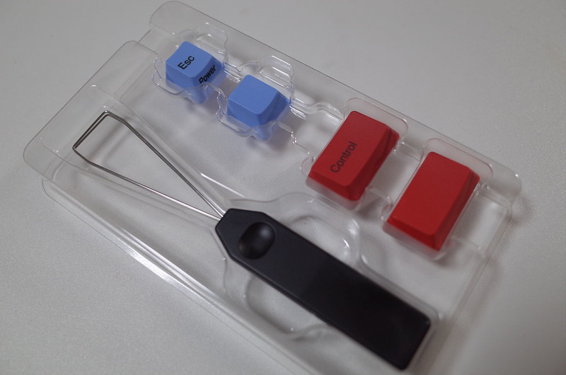 HKKB Professional HYBRID Type-S』にさっそく周辺機器？を取り揃える