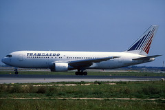 Transaero B767-216ER EI-CZD BCN 12/07/2003