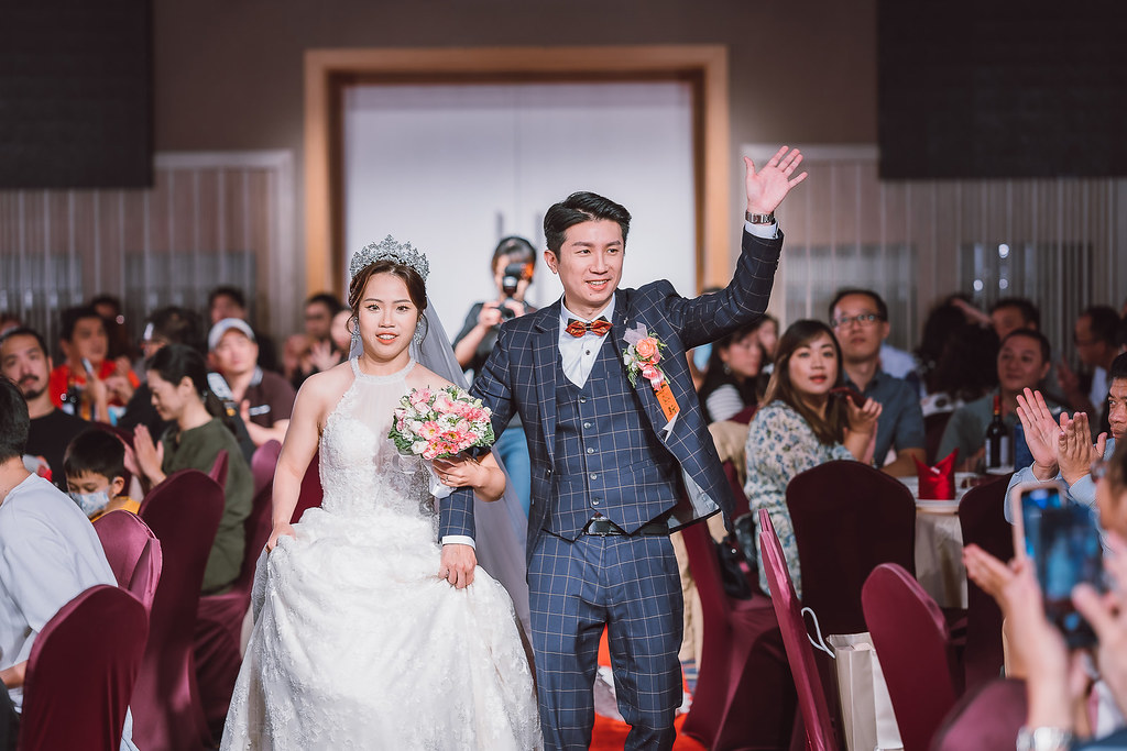 [婚禮攝影]威宇伊玲 迎娶午宴@雙岩幸福囍事會館-最專業的團隊完成每場完美婚禮紀錄，拍的不只好更要快! #婚禮攝影