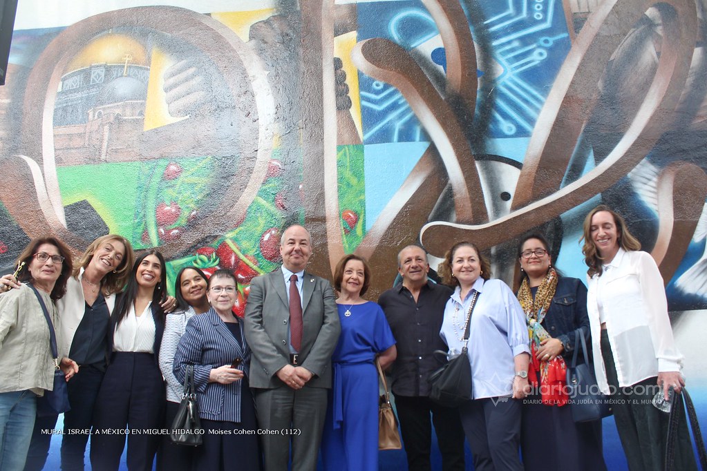 Shalom Israel ilumina Mural en Miguel Hidalgo México