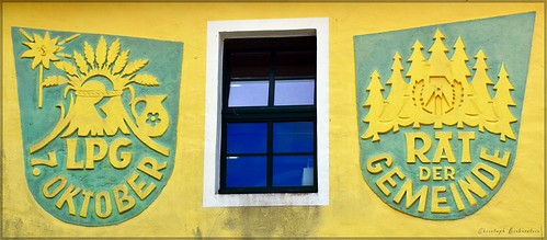Wappen an der Gutsbrauerei Oberlichtenau | by Christoph Bieberstein
