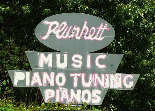 AR, Fort Smith-Plunkett Music Ghost Neon Sign