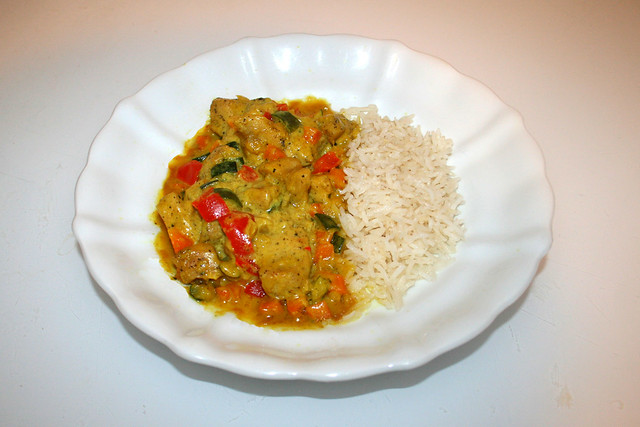 Chicken Vegetable Curry Leftovers - Served / Hähnchen-Gemüse-Curry Resteverbrauch - Serviert