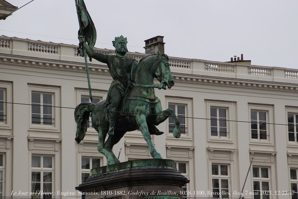 Le Jour ni l’Heure 5776 : Eugène Simonis, 1810-1882, statue équestre, 1848, de Godefroy de Bouillon, 1058-1100, Bruxelles, place Royale, dimanche 7 mai 2023, 12:22:47