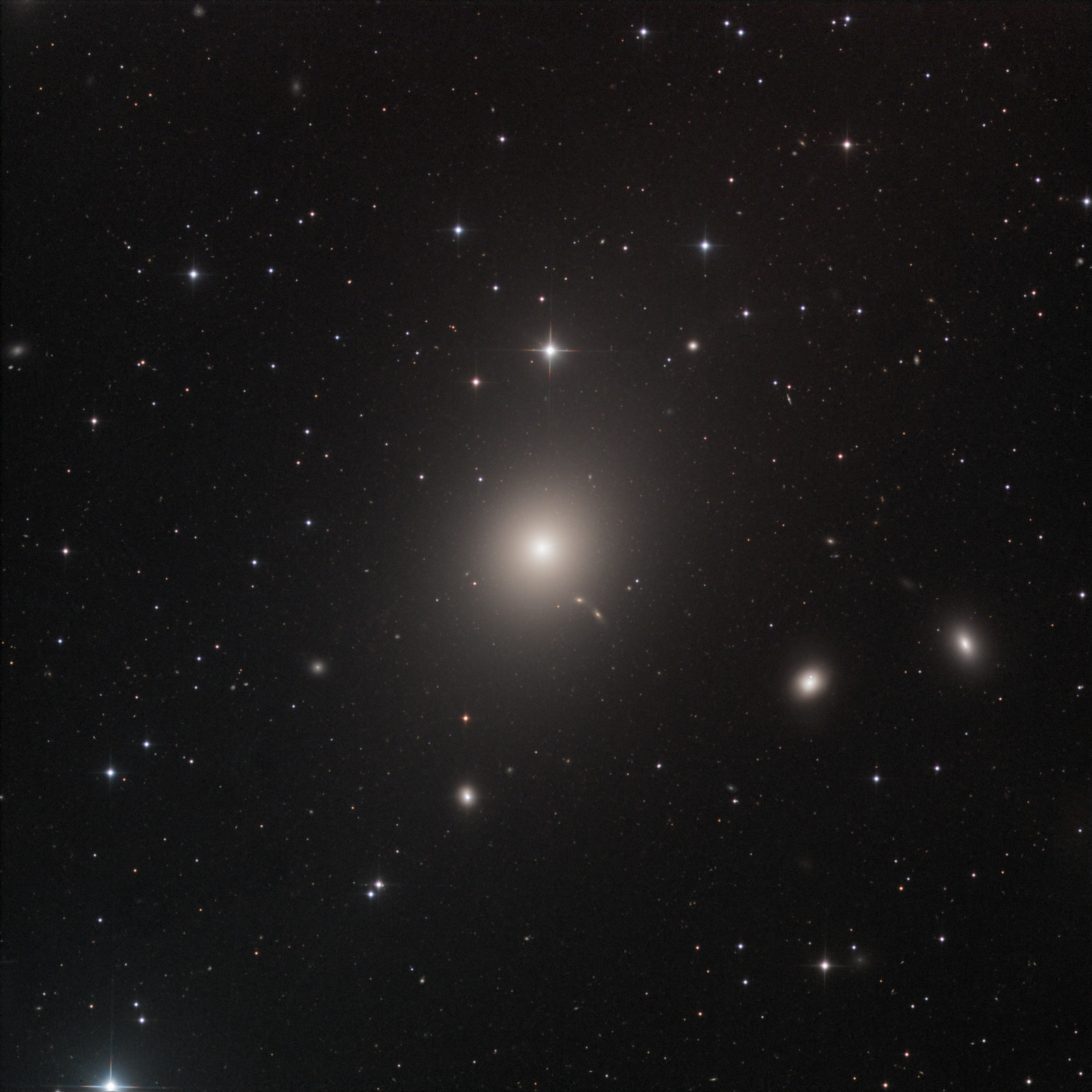 M87 - LRGB