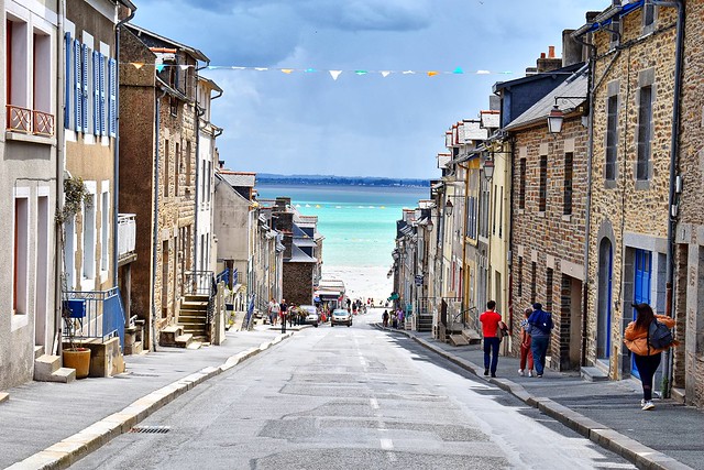 Cancale ( France )