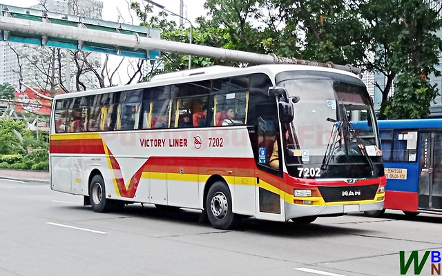 Victory Liner 7202 | First Class (2x1 seats with CR) | MAN RR3 CO 19.360 | Del Monte DM18