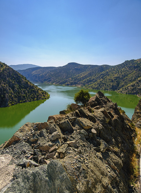 Sarıyar Baraj gölü