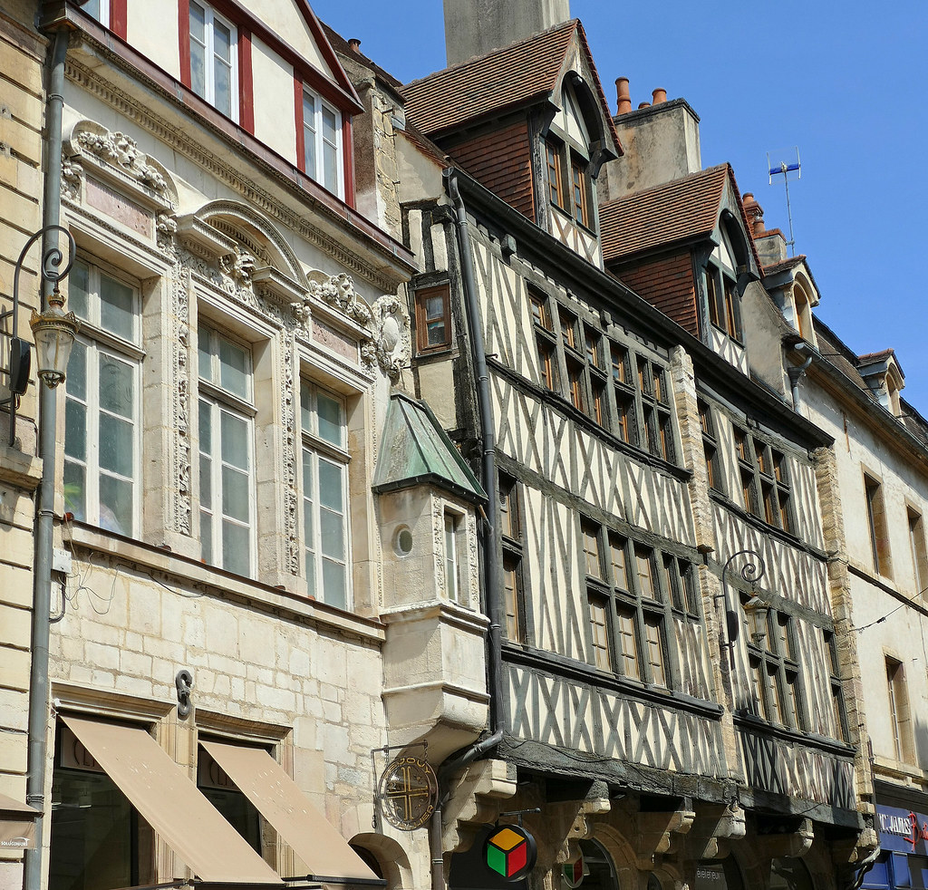 Dijon, Rue Stéphen Liégeard