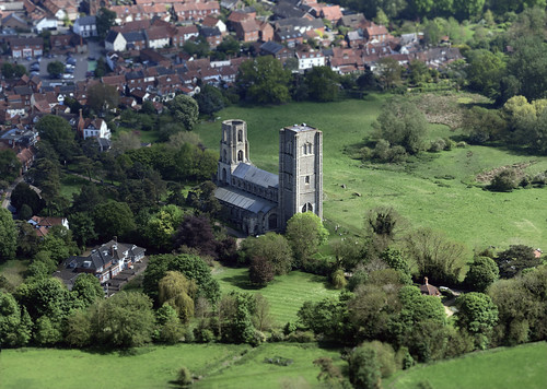 wymondhamabbey aerial image norfolk church churches abbey abby medieval towers aerialimages above nikon d850 hires highresolution hirez highdefinition hidef britainfromtheair britainfromabove skyview aerialimage aerialphotography aerialimagesuk aerialview viewfromplane aerialengland britain johnfieldingaerialimages fullformat johnfieldingaerialimage johnfielding fromtheair fromthesky flyingover fullframe cidessus antenne hauterésolution hautedéfinition vueaérienne imageaérienne photographieaérienne drone vuedavion delair birdseyeview british english images pic pics view views hángkōngyǐngxiàng kōkūshashin luftbild imagenaérea imagen aérea photo photograph aerialimagery