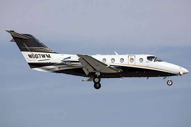 N507WM - Beechjet 400XP - KPDK - Jul 2023