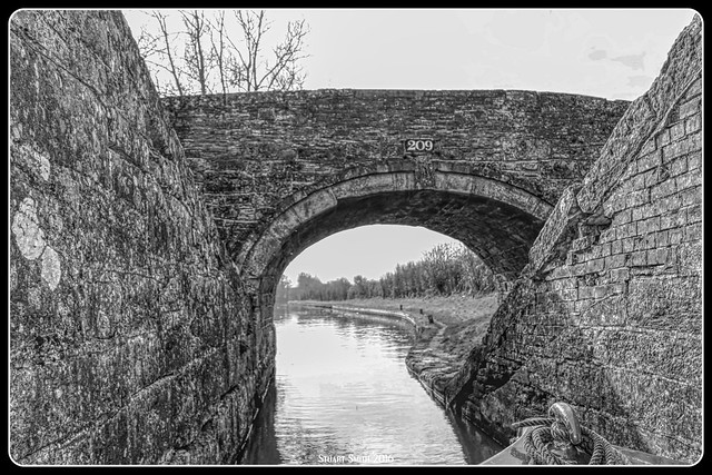 Dashwood's Bridge No 209, Oxford Canal, Rousham, Cherwell, Oxfordshire, England UK