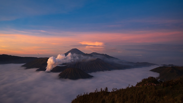 INDONESIA the Volcan BROMO from Penanjakan View Point