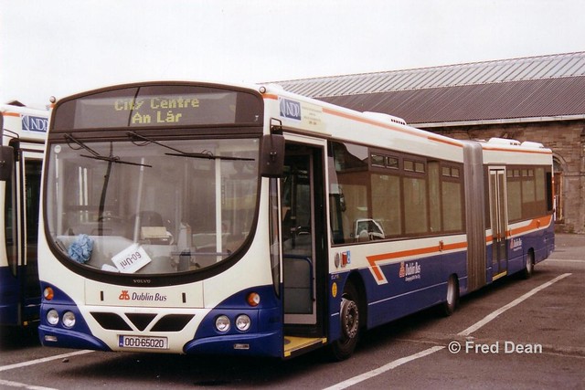 Dublin Bus AW 20 (00-D-65020).