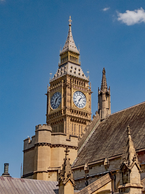 Elizabeth Tower - Hoses of Parliament UK