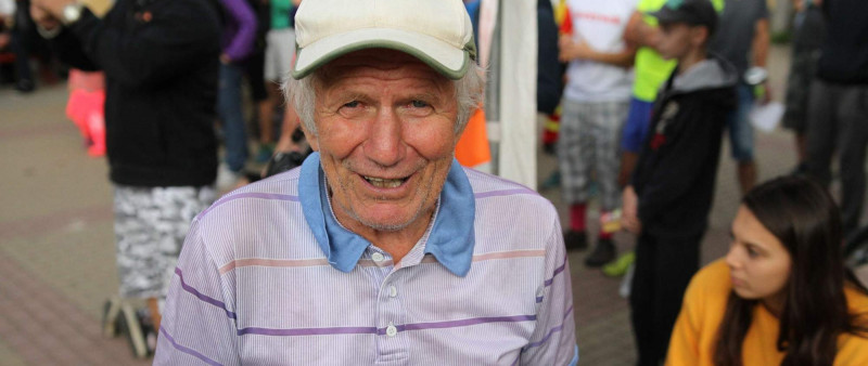 Nejstarší maratonec u nás Josef Holý dal tři maratony během sedmi dnů