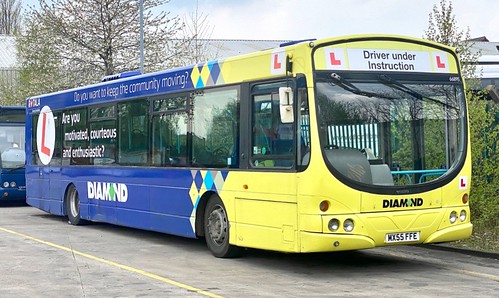 MX55 FFE ‘Diamond Bus (North West) Ltd’., Driver under Instruction. Volvo B7RLE / Wright Eclipse on Dennis Basford’srailsroadsrunways.blogspot.co.uk’